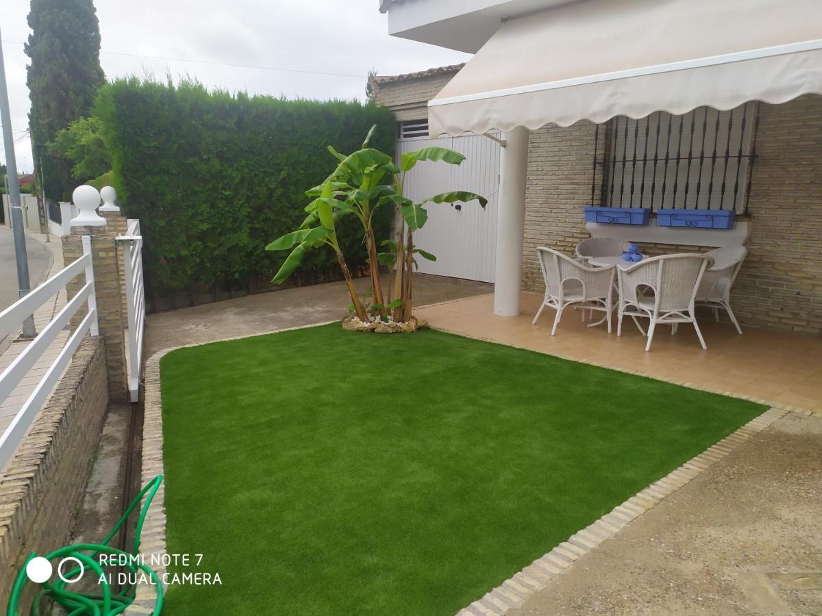 Villa Chalet Con Encanto Palomares del Río Exterior foto